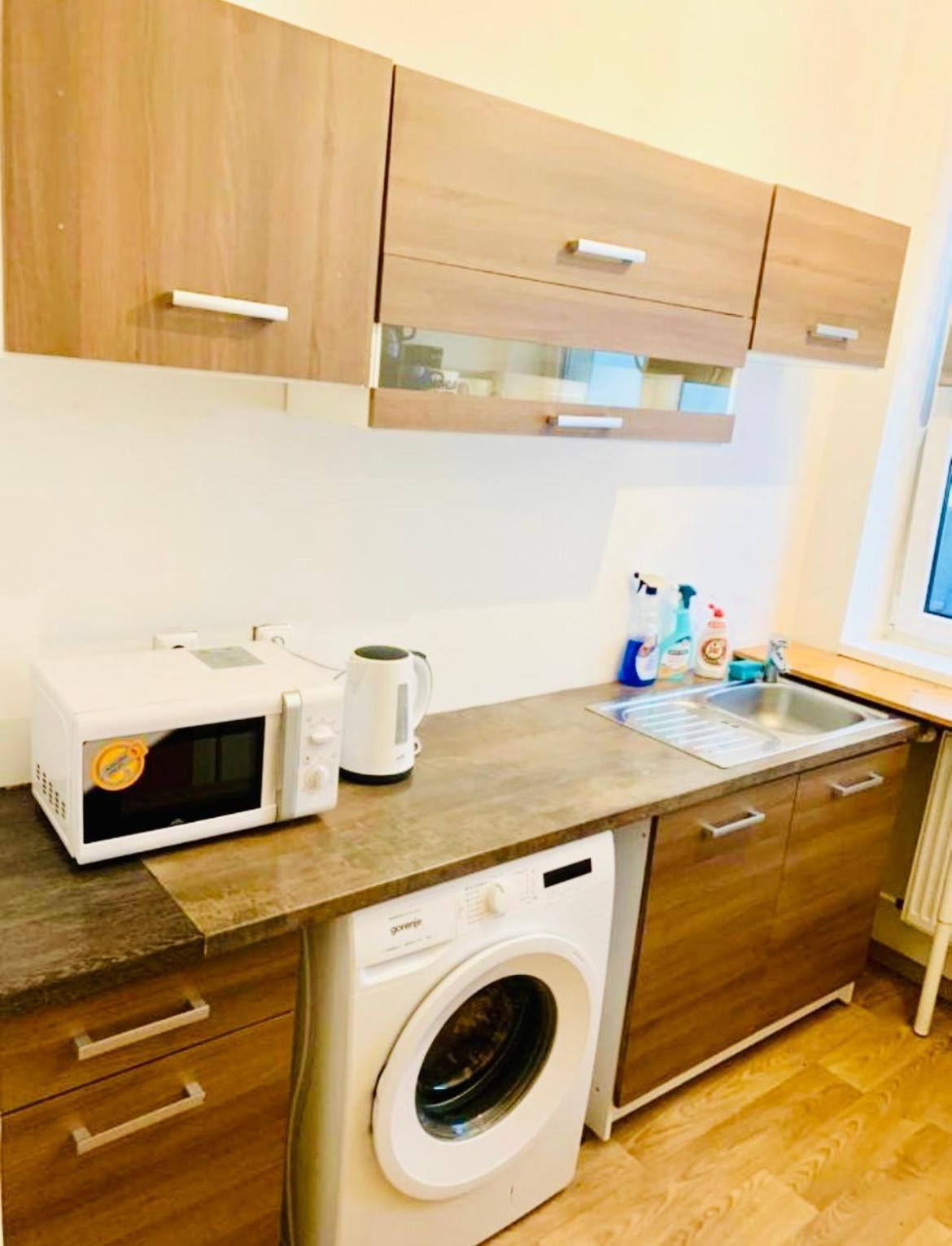 Happy Hostel In Centrum Prague Ngoại thất bức ảnh